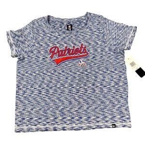New Era NFL Patriots Women's XL T-Shirt Blue White Glitter Logo Cropped